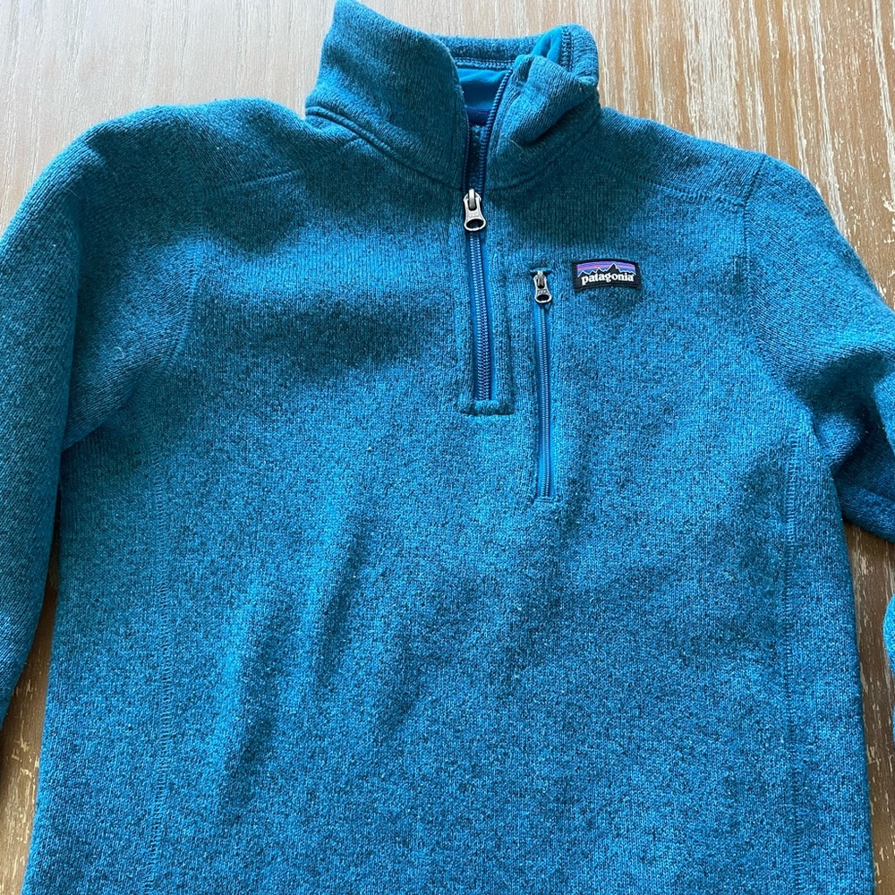 Patagonia boys 1/2 zip pullover size large